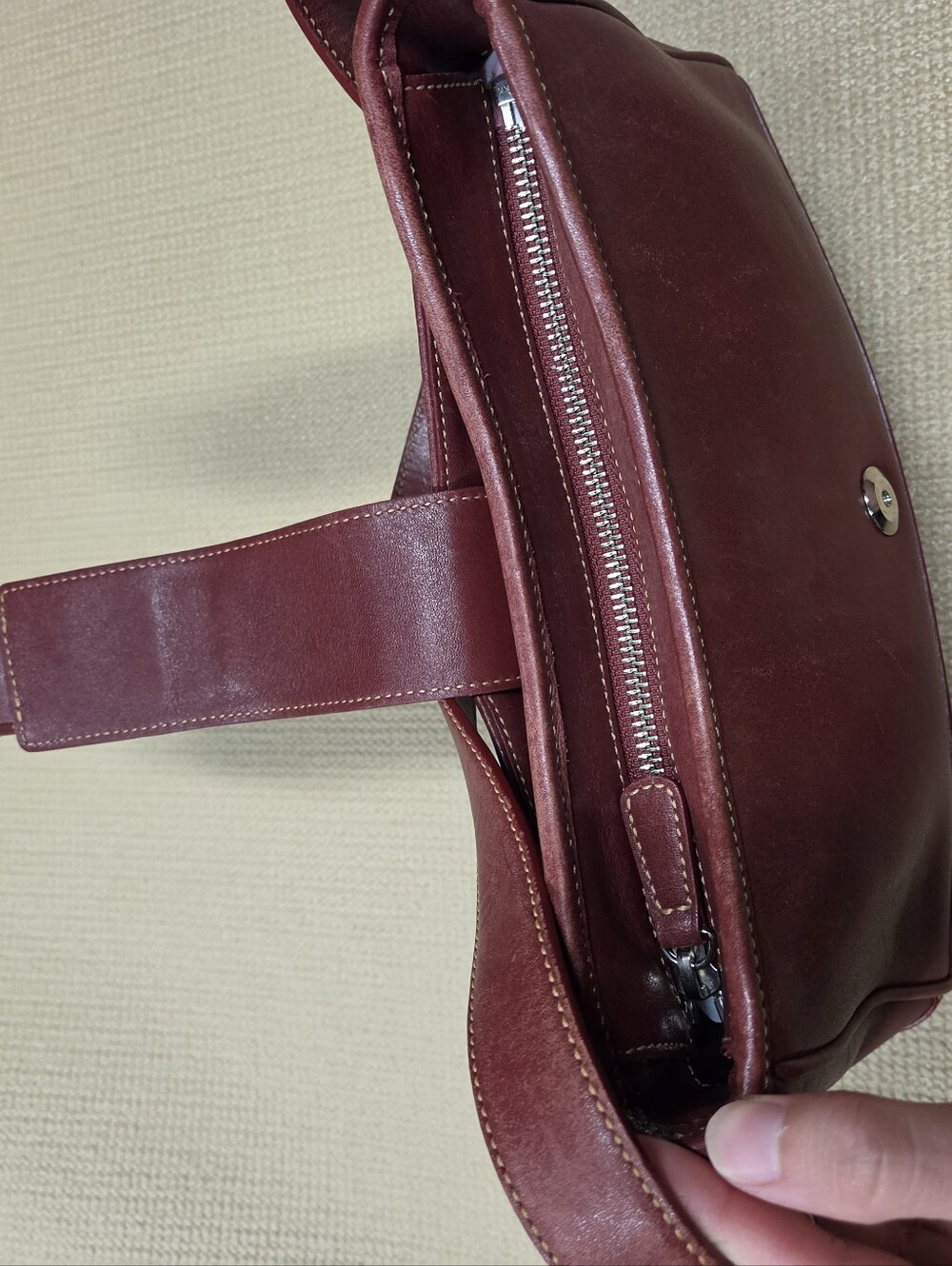 Vintage Y2K Coach Hamptons Soho Burgundy Leather Buckle Shoulder Bag Purse EUC - Picture 10 of 13